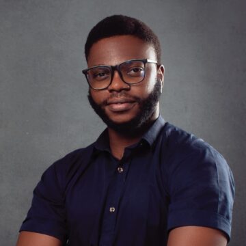 Oluwatomisin Kolawole Headshot